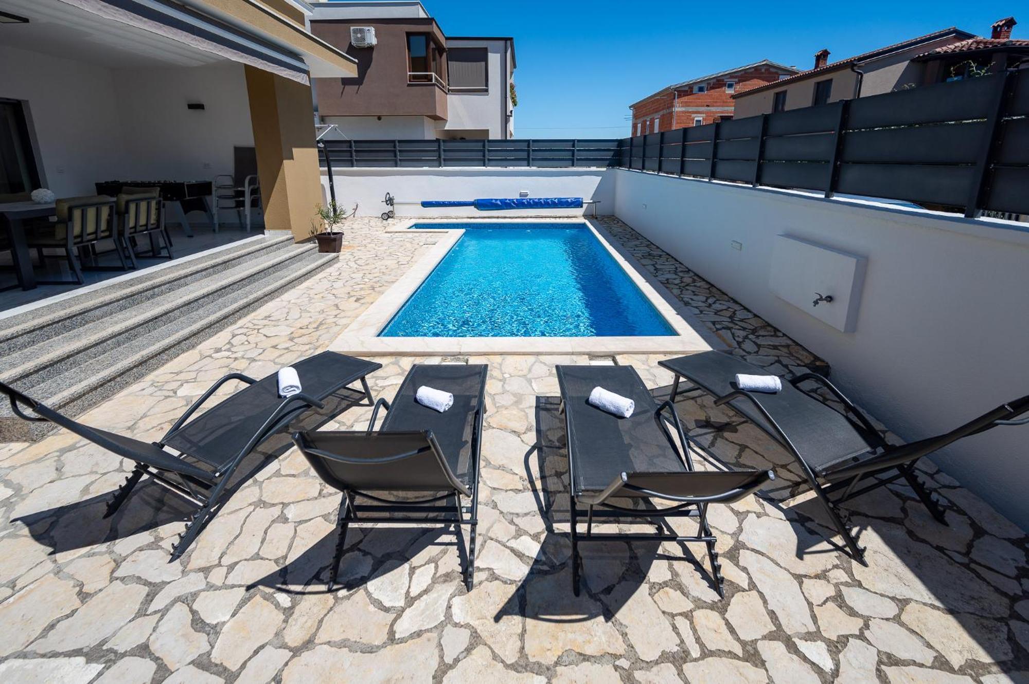 Sunce Vila